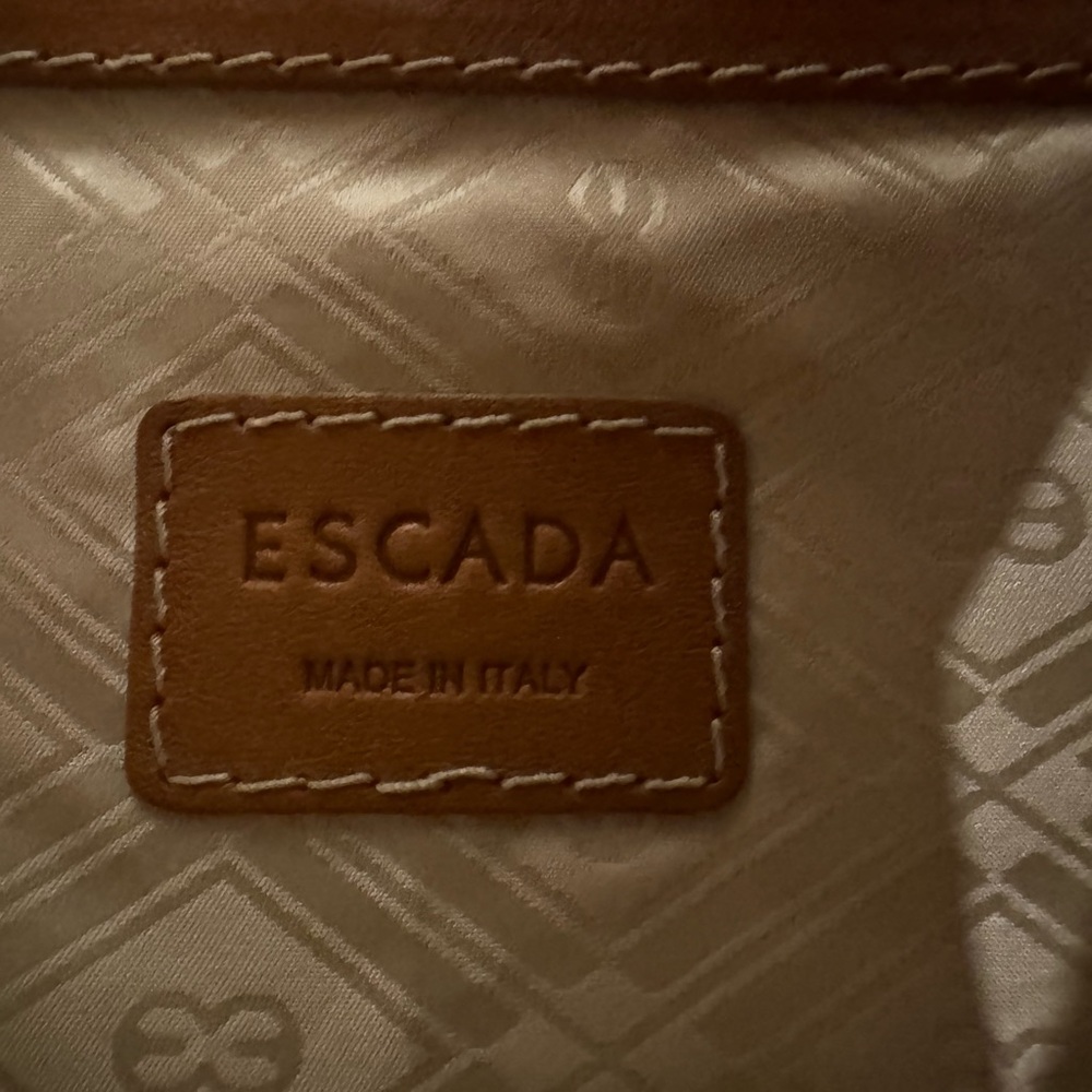 Escada bag - Picture 5 of 12